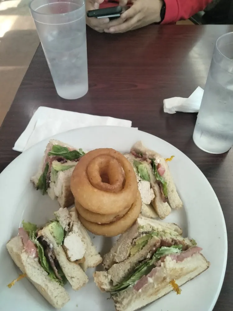 Turkey Club with Onion Rings